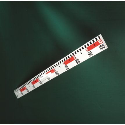 Linial i tr� 1 meter