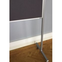 POSTERSTAND UDEN HJUL. B 100 cm.